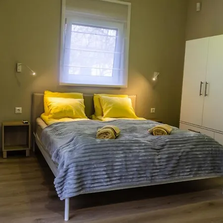 Villa Babvirag Porta Fonyodliget *