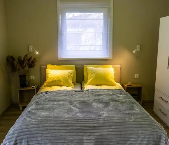 Willa Babvirag Porta Fonyodliget *